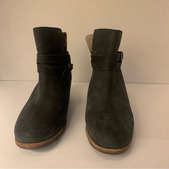 Boden Genuine Leather Wood Block Stacked Heel Calf-Hair Ankle Booties Size 39 - Picture 5 of 16